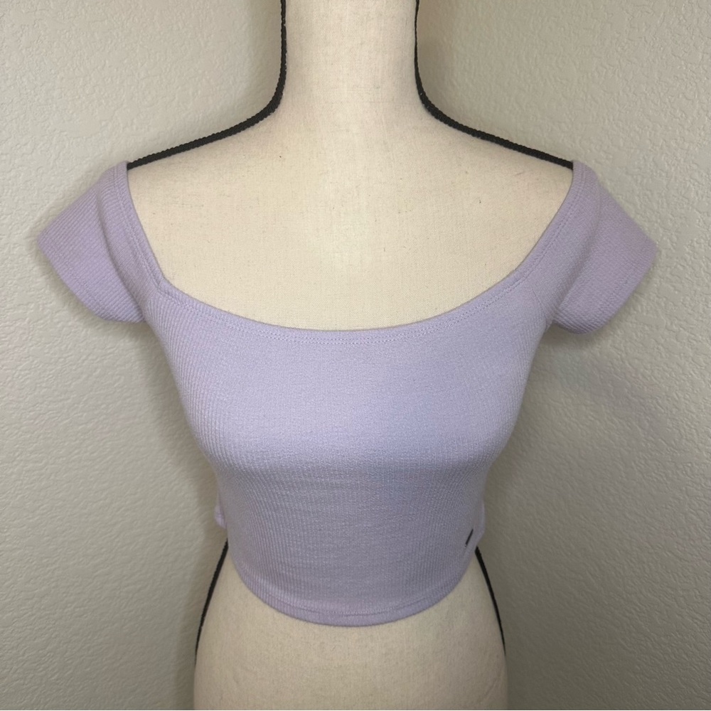 Hollister Ribbed Lavender Crop Top Size Small